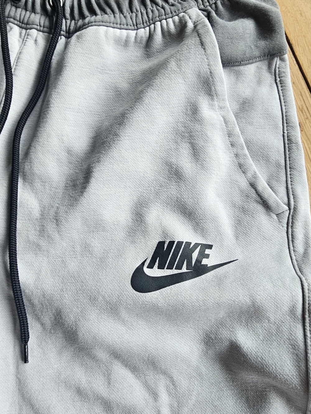 Nike Mens Light Gray Joggers with Drawstring Sz Small - Picture 2 of 4